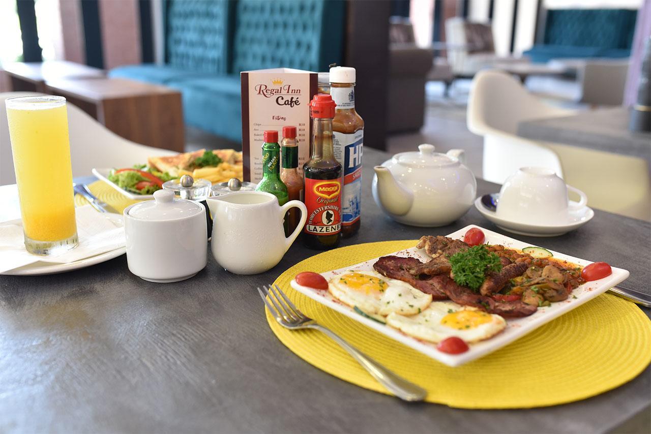 Regal Inn Umhlanga Gateway Durban Eksteriør bilde